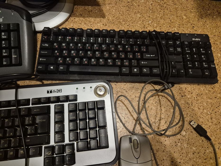 Монитор+все что на фото