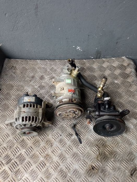 Nissan Terrano 2.7Tdi-Alternador,motor arranque,direção assistida,ac