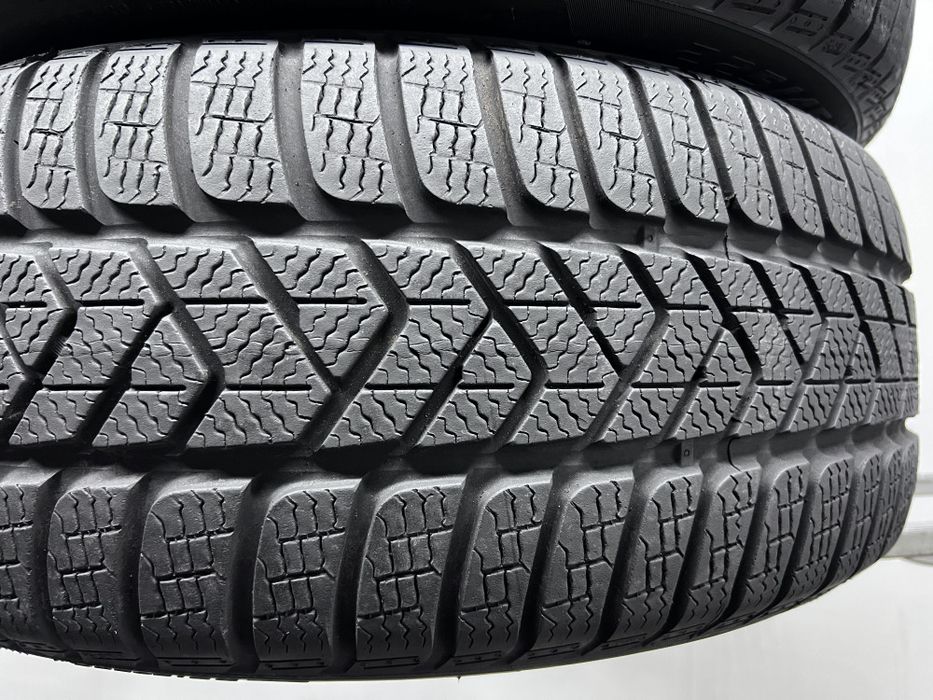2шт зима 225/45/R18 6,6мм 2022р Pirelli SottoZero 3