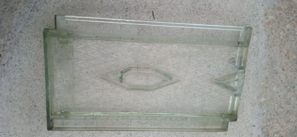 2 Telhas de vidro  Marselha