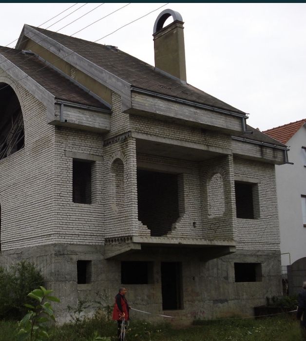 Продам недобудований будинок