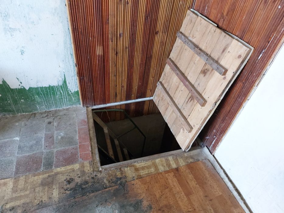 Гараж капитальный Южный мкр кооператив Чайка