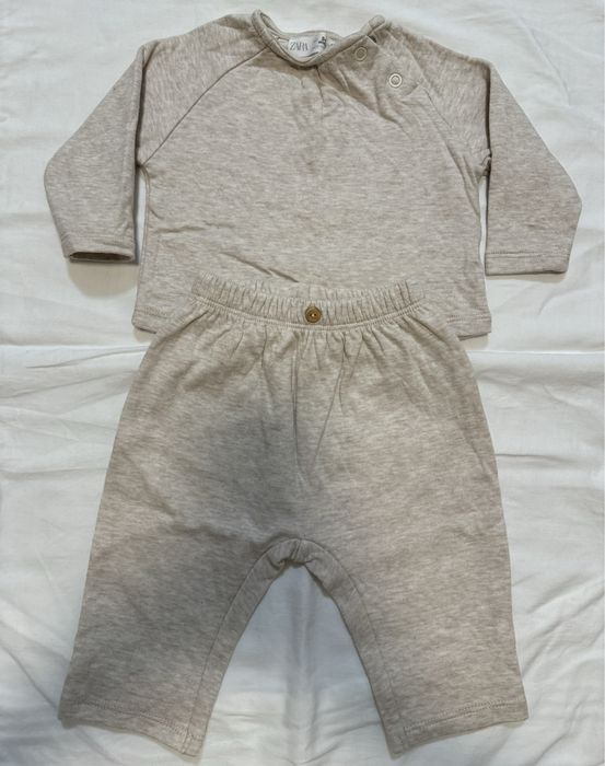 Zara костюм для новорожденного, размер 3-6 месяцев