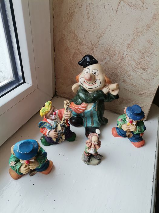 Klauny - ceramiczne figurki