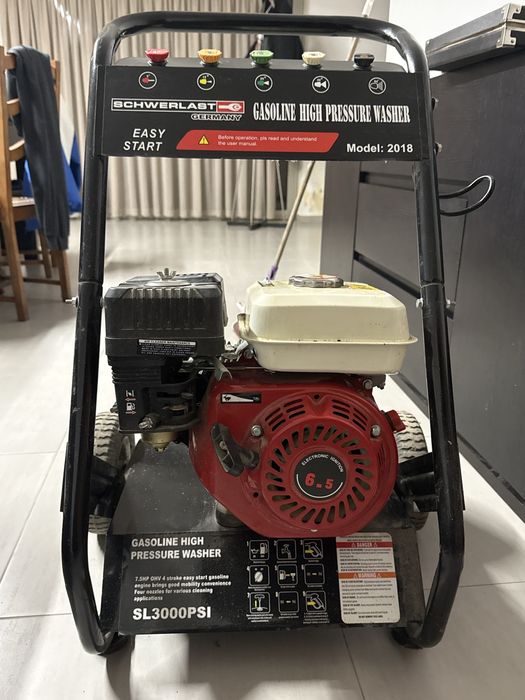 Máquina de Pressão a Gasolina 3000 PSI 6.5HP – Completa – A Trabalhar