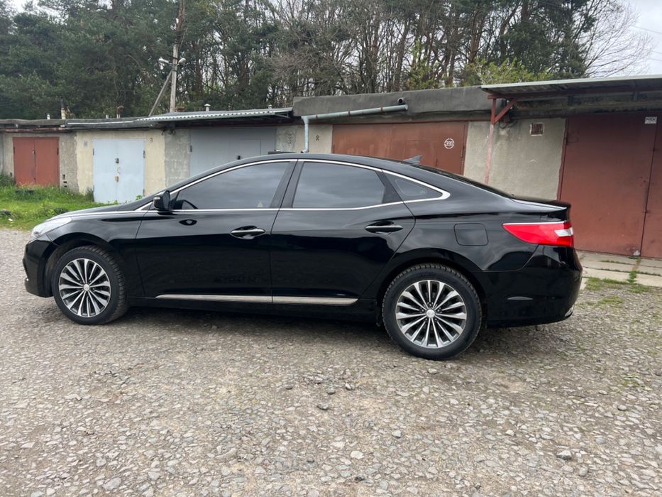 Hyundai Grandeur, 2014року, 3.00 л., газ.