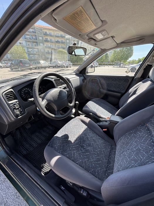 Nissan Primera P11 Sedan 1.6 Gasolina