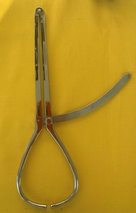 Instrumento médico - craniómetro, vintage