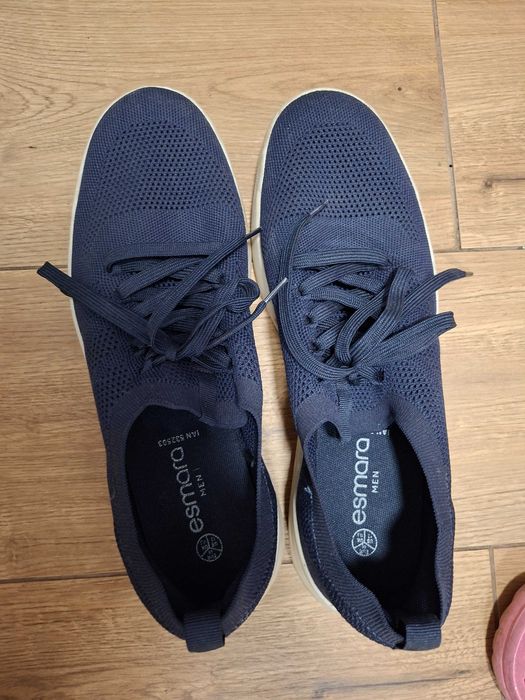 Buty sportowe Esmara Men granatowe lekkie i wygodne