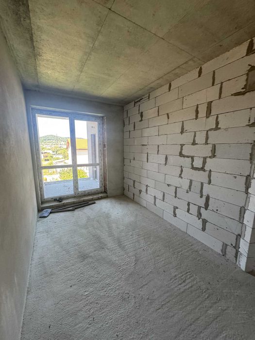 Продаж 2 кімнатна 55 мкв Львів Винники 7 секція 3 поверх