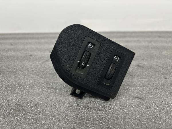 Botão / interruptor de luzes BMW 3 (E36)