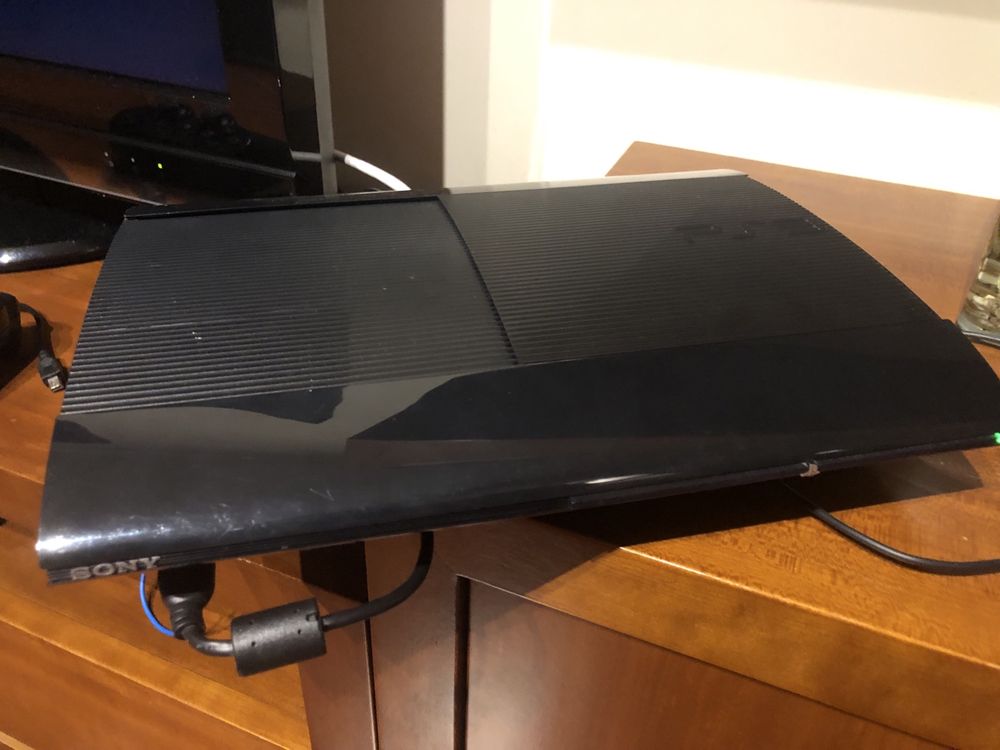 PS3 Super Slim 500g CECH 4004C com v rios extras Sandim Olival