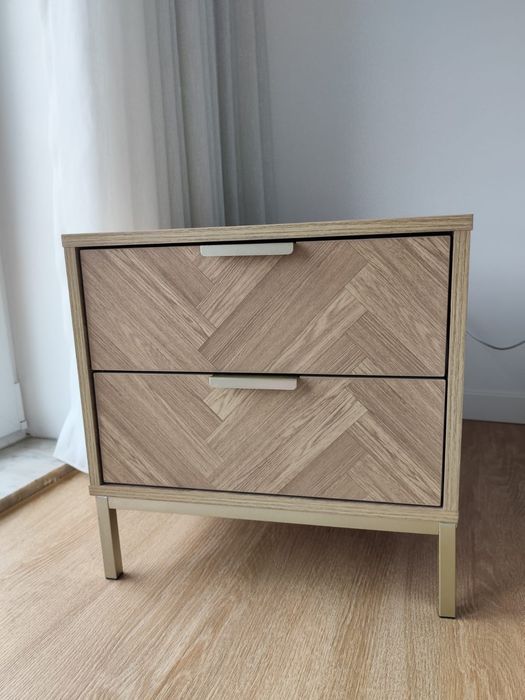 Mesinha cabeceira Chevron