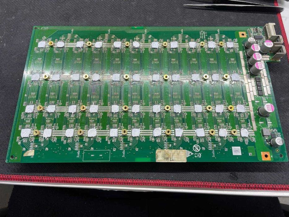 Термопаста LAIRD Tgrease2500 БЕЗ СИЛИКОНА Iphone ASIC смартфон RTX4090