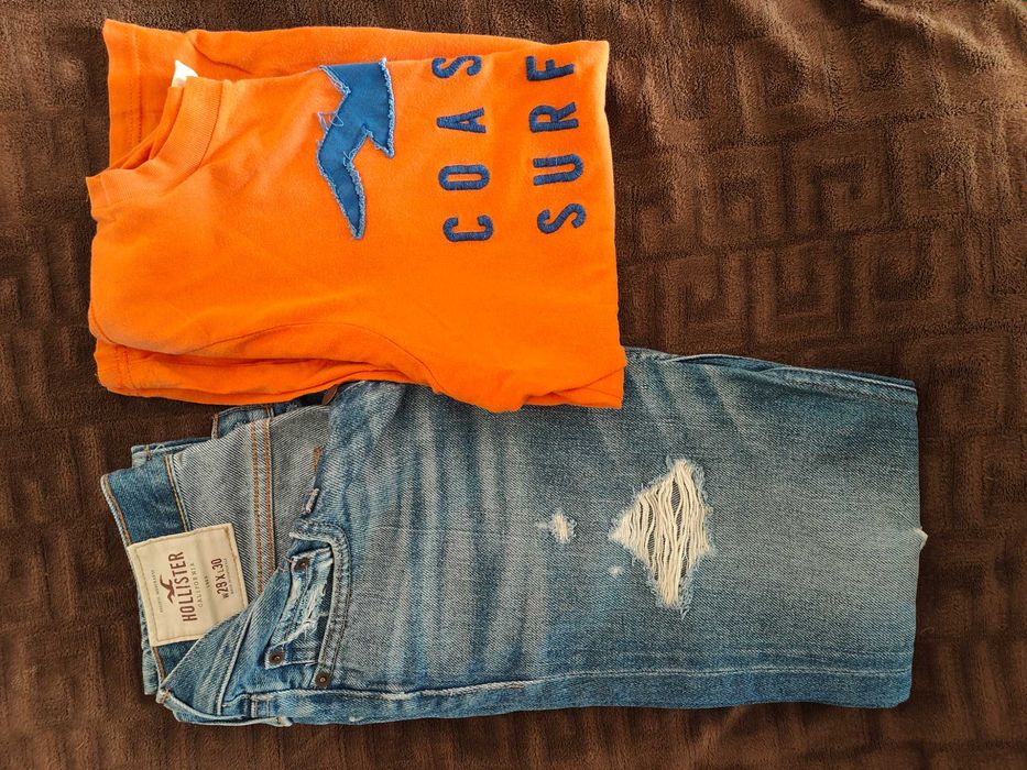 Hollister штани.