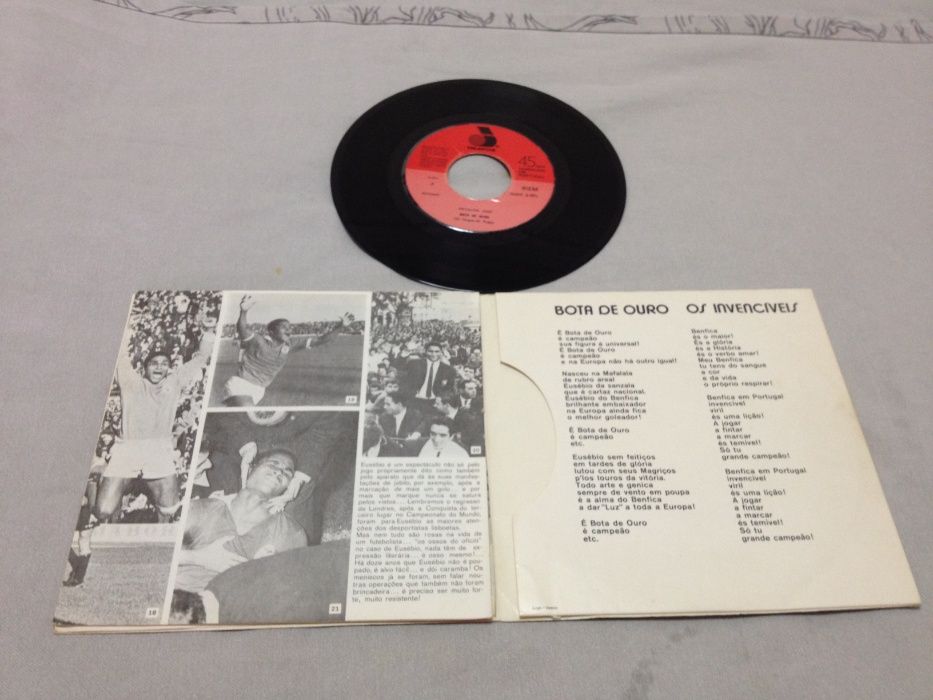 Disco de Vinil EUSÉBIO BOTA DE OURO (1973) e a equipa "os invencíveis"