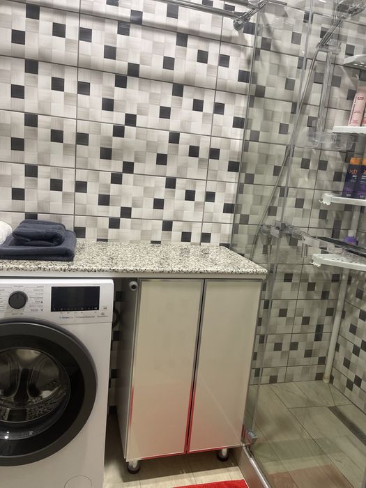 2 кім. в новобуд. біля парку Шевченка, Обласна лікарня,Військов