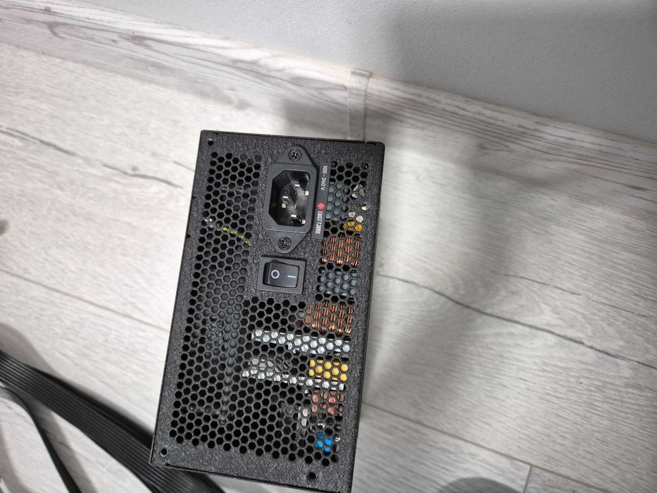 якісний Блок живлення 750Вт Chieftronic (Chieftec) SteelPower. TradeIN