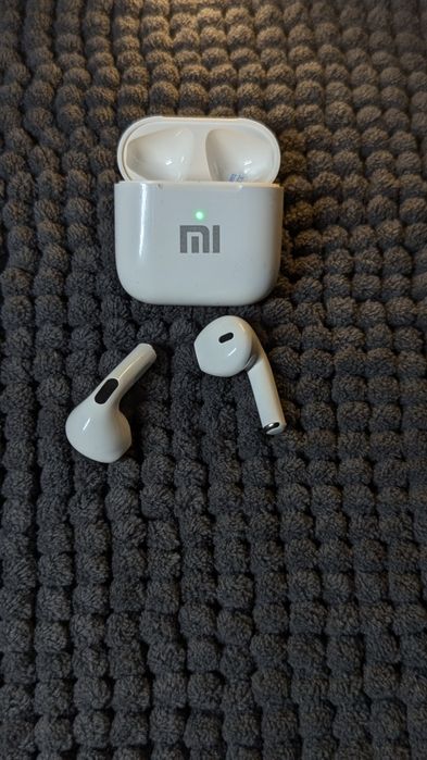 Бездротові блютуз навушники