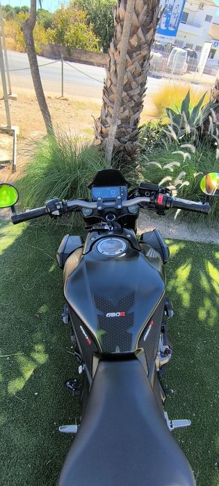 Honda CB650R 2021