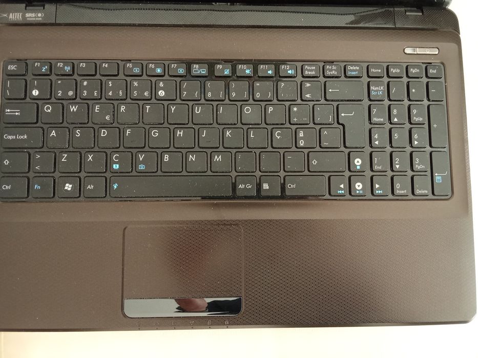 ASUS Laptop - Broken504551488168939522