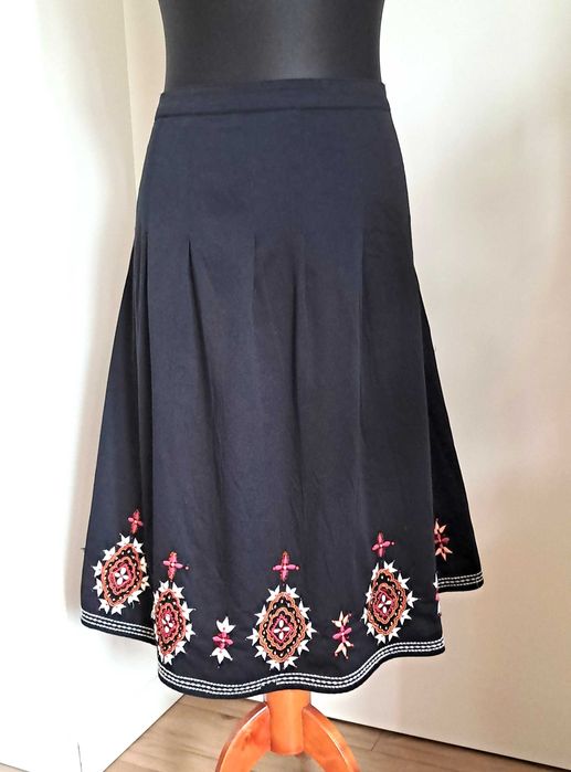 Archive vintage skirt gothic witchy alternative hippie gypsy boho szeroka czarna spódnica hafty cekiny cotton L 40