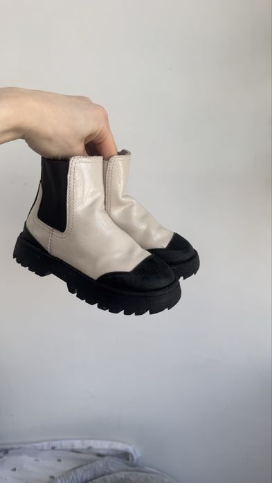 Дитячі ботинки Zara