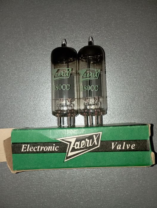 Радиолампы 6п3с"кобра "6н8с(6sn7)ECC81,E180CC