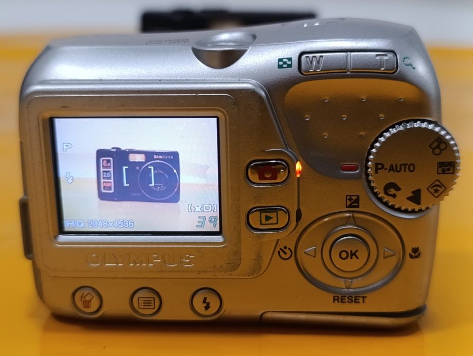 Aparat cyfrowy kompaktowy Olympus C-370, na  baterie AA, 99% OK