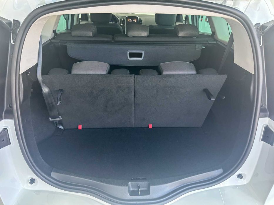 Renault Grand Scenic 2019 7 місць