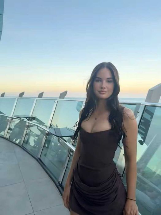 Sukienka mini wiązana