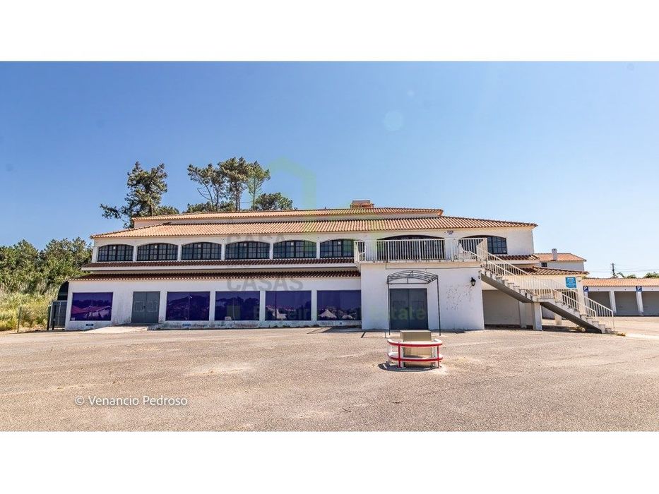 Discoteca - Ericeira 2 km, A Casa das Casas