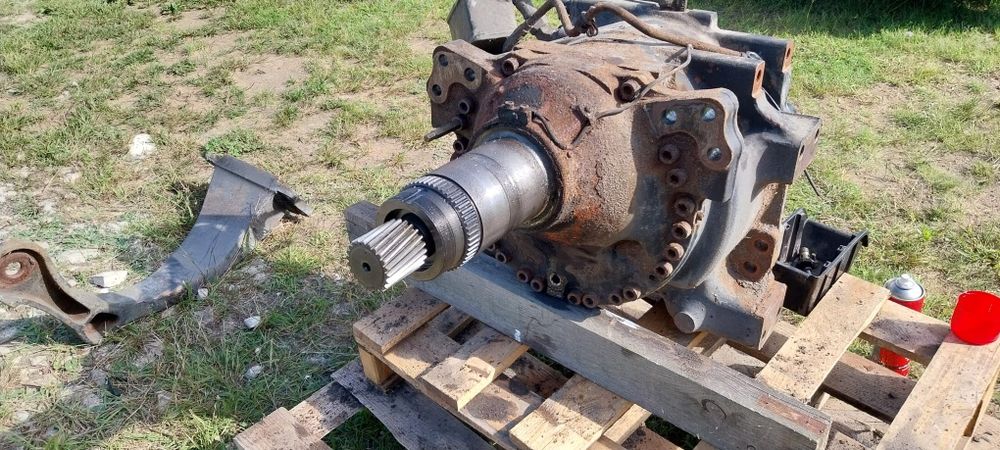 Mercedes Citaro napęd elektryczny- Silnik ZF