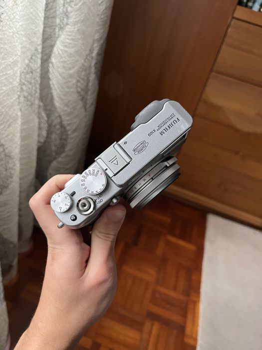 Fujifilm x100 em ótima condição