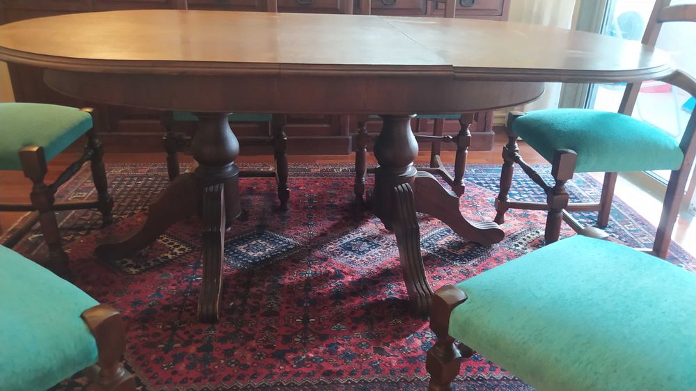 Mesa de jantar extensível com 6 cadeiras