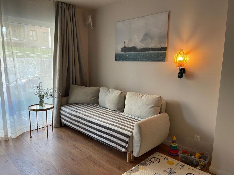 3-кімнатна квартира з подвірʼям та паркінгом Краків