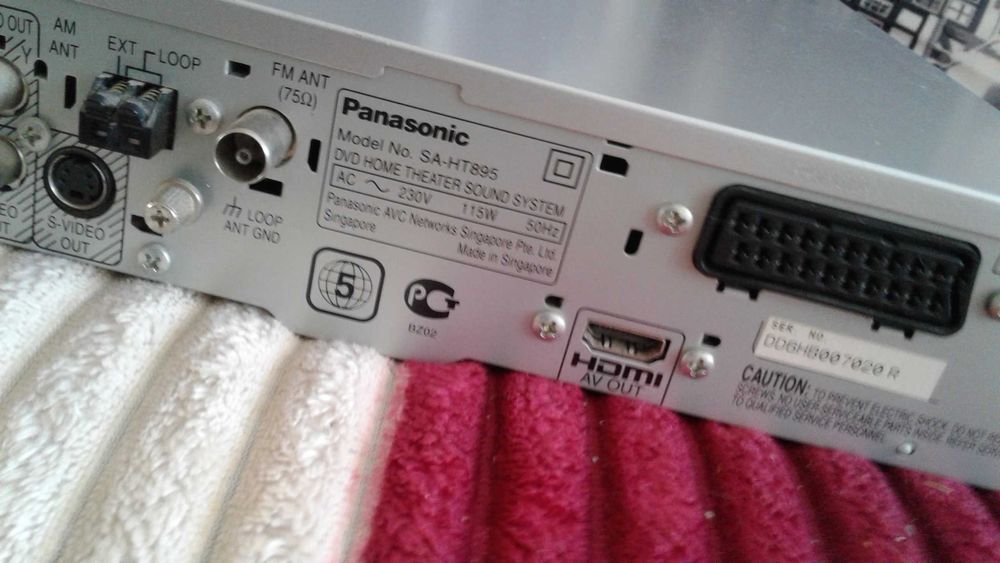 Panasonic DVD Home Theater Sound System Sa-HT895