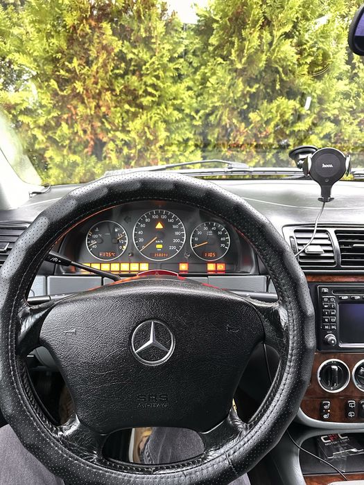 Свій  автомобіль Mercedes-Benz M-Клас, двигун 3.2!