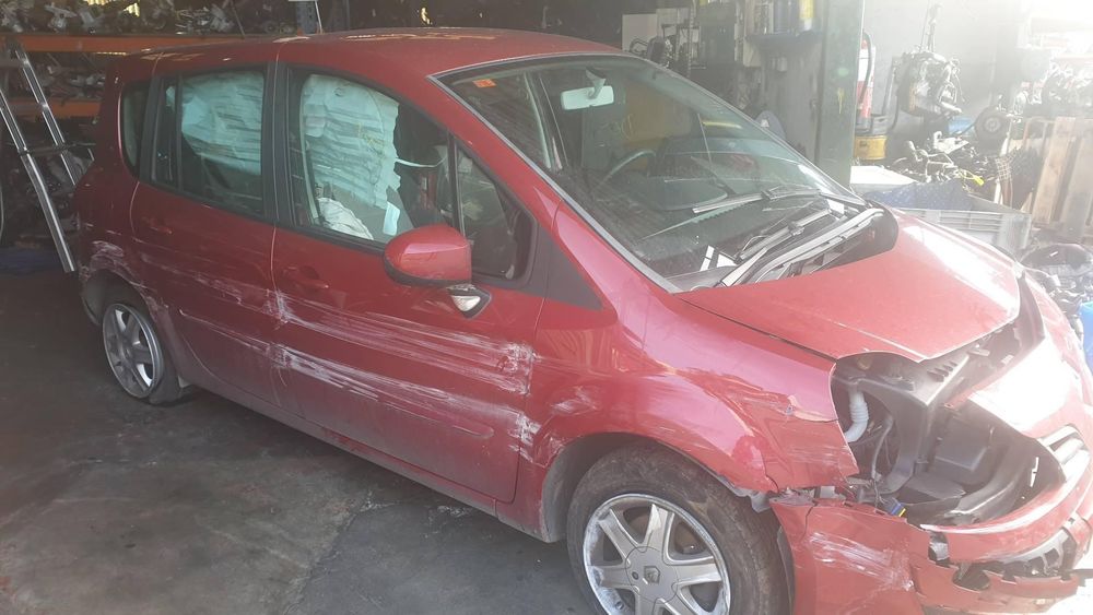 Manda De Eixo Frente Esquerda Renault Grand