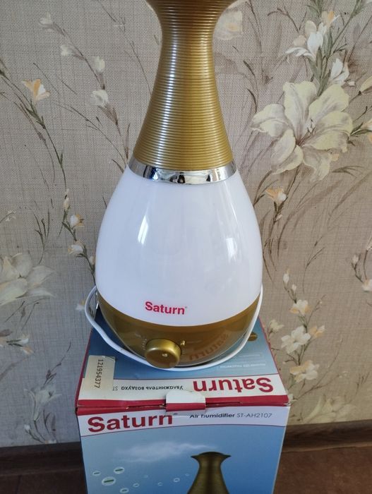 Увлажнитель воздуха"Saturn",вазы