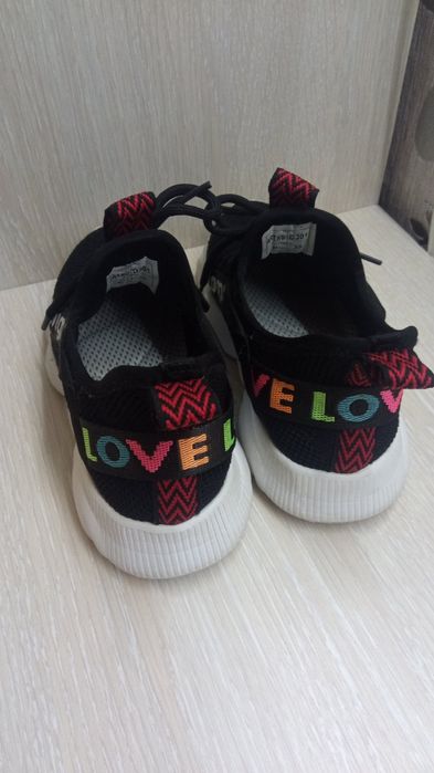 Дитячі кросівки 20см