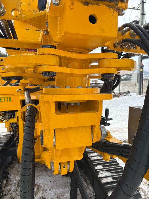 Wiertnica Mikropale Pompy ciepła Studnie głębinowe .