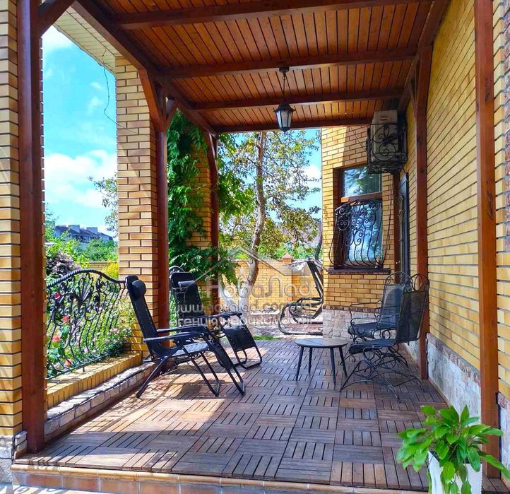 Будинок добротний просторий   Петропавлівське 15 хвилин  Київ 407м2 DI