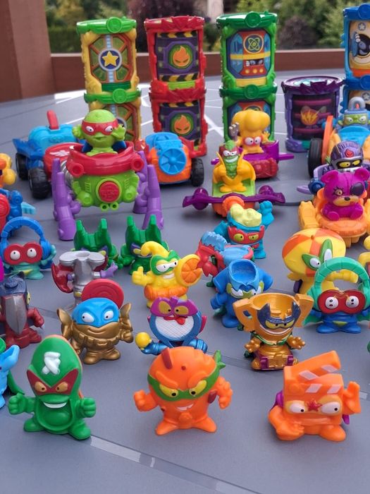 figurki super things