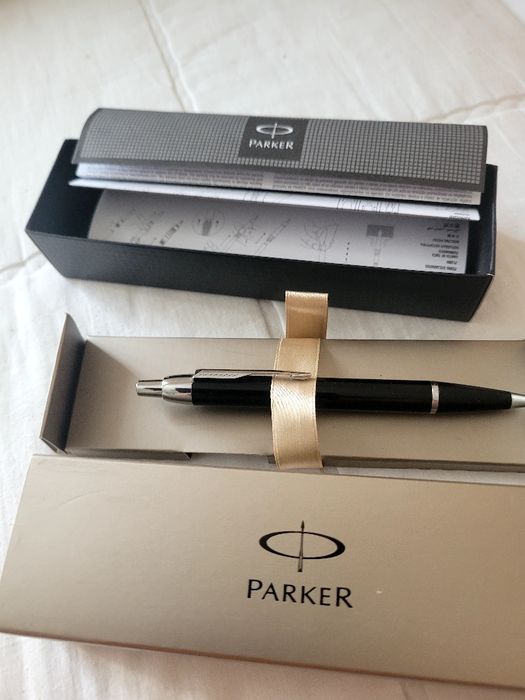 Długopis Parker czarno piszacy