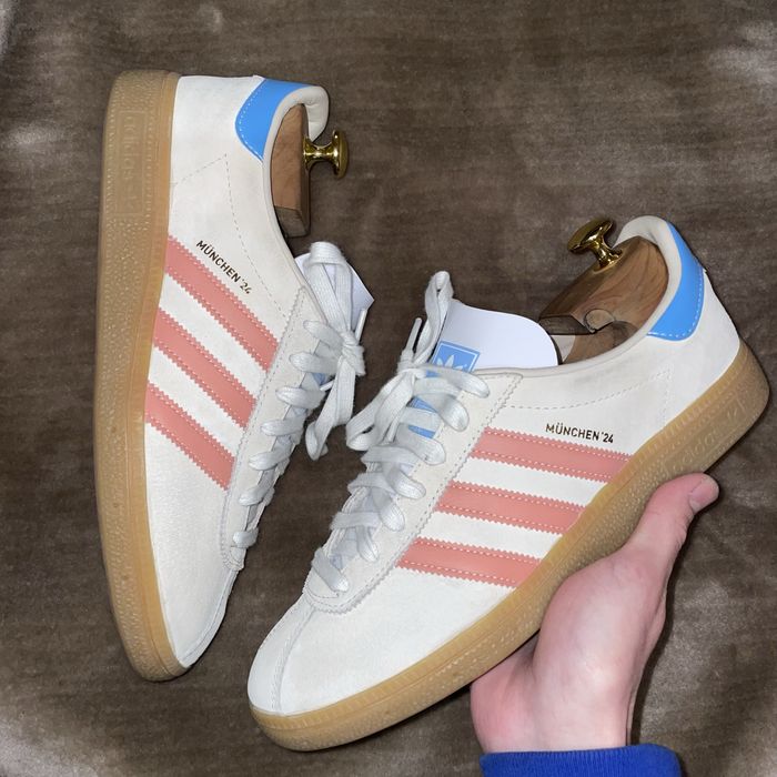 Adidas Munchen 24 White Clay Blue