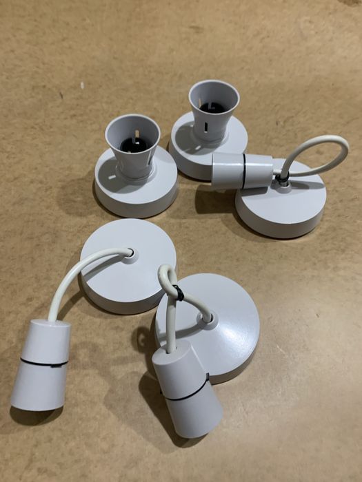 Потолочные подвесные светильники и ламподеожатели