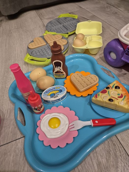 Кухня выездная, чемодан с наполнением