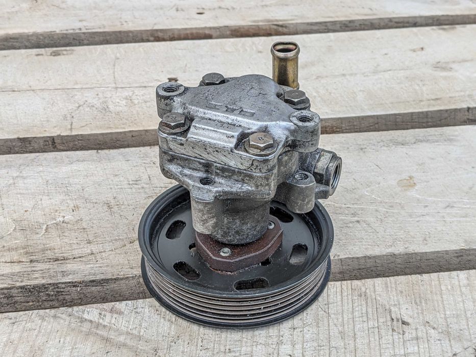 Насос ГУР VW Bora Caddy 2 3 Golf 3 4 Lupo Passat B3 B4 Polo Vento