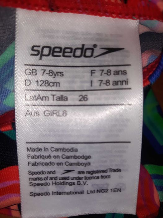 Speedo endurance+ профессиональный купальник для плаванья на 7-8 лет